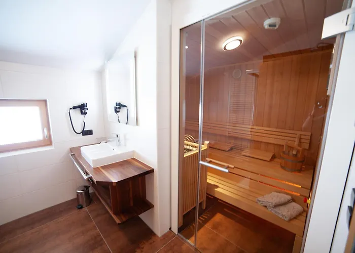 Central B&B Obertauern ゲストハウス オーバータウエルン